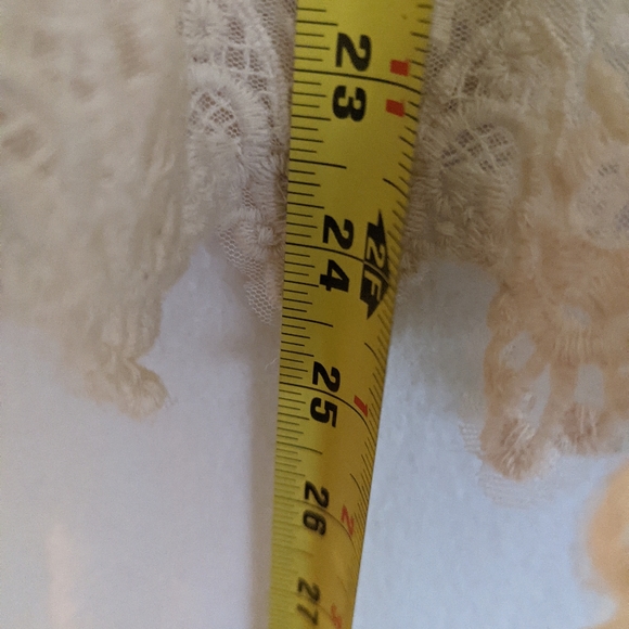 Lace sheer blouse - Picture 3 of 4